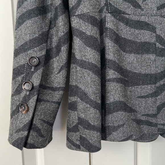 ESCADA WOMEN JACKET WITH 2 POCKETS SIZE 36 - Picture 5 of 12